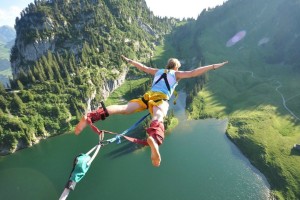 JIUYOU GAMING-C罗称保持进取是职业生涯最大武器，c罗领衔